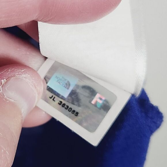 The North Face Tee in Blue with Orange Graphic - Picture 4 of 6